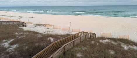 Sun loungers, beach towels