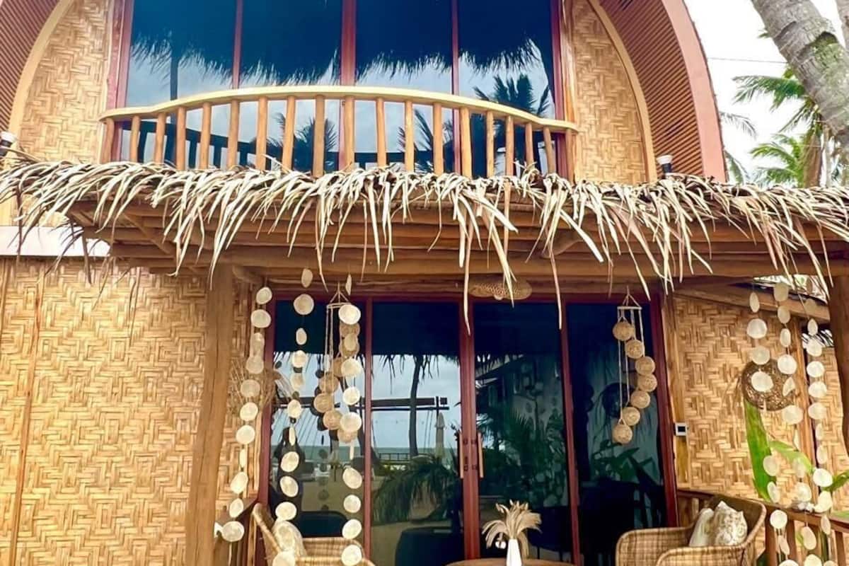 Superior Chalet, Ocean View | Desk, laptop workspace, free WiFi