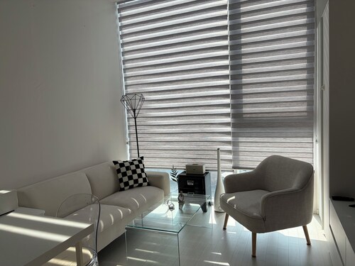 OPEN2-Hongik Hapjeong 2 min hotel style  Han River View-Queen bed for 2 people