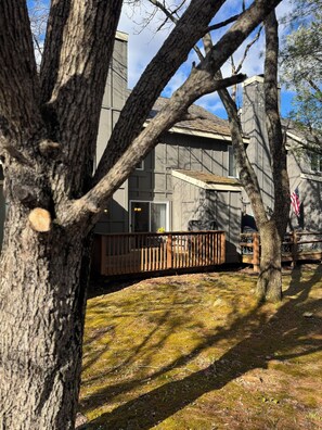 Exterior - Ski, golf, hike—family-friendly Poconos stay with fireplace. (Blakeslee)