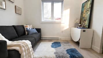 Comfort Suite, 2 Bedrooms, Kitchen | Living area
