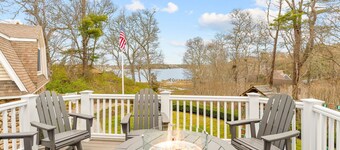 Beachfront Escape: Private Beach, Kayaks & Fire Pit