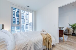 Room - Downtown Pulse | 2BR Near Eaton Centre (Toronto)