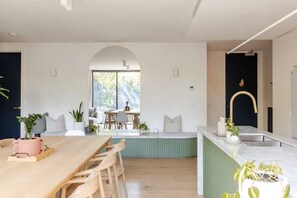 Dining - Peaceful Retreat 4BR with Direct Tram to City & Arenas (Hawthorn East)