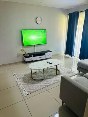 อพาร์ทเมนท์, 2 ห้องนอน | บริเวณนั่งเล่น