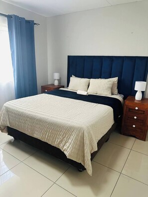 Apartment, 2 Bedrooms - Stylish Vorna Valley Apartment Comfort and Convenience in Midrand (Johannesburg)