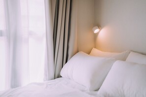 公寓, 非吸煙房 | 書桌、熨斗/熨衣板