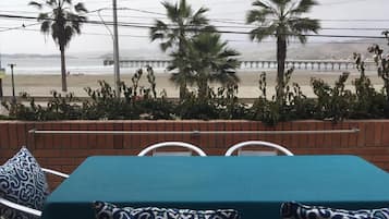 Estudi bàsic, vistes al mar | Servei de restauració a l'aire lliure