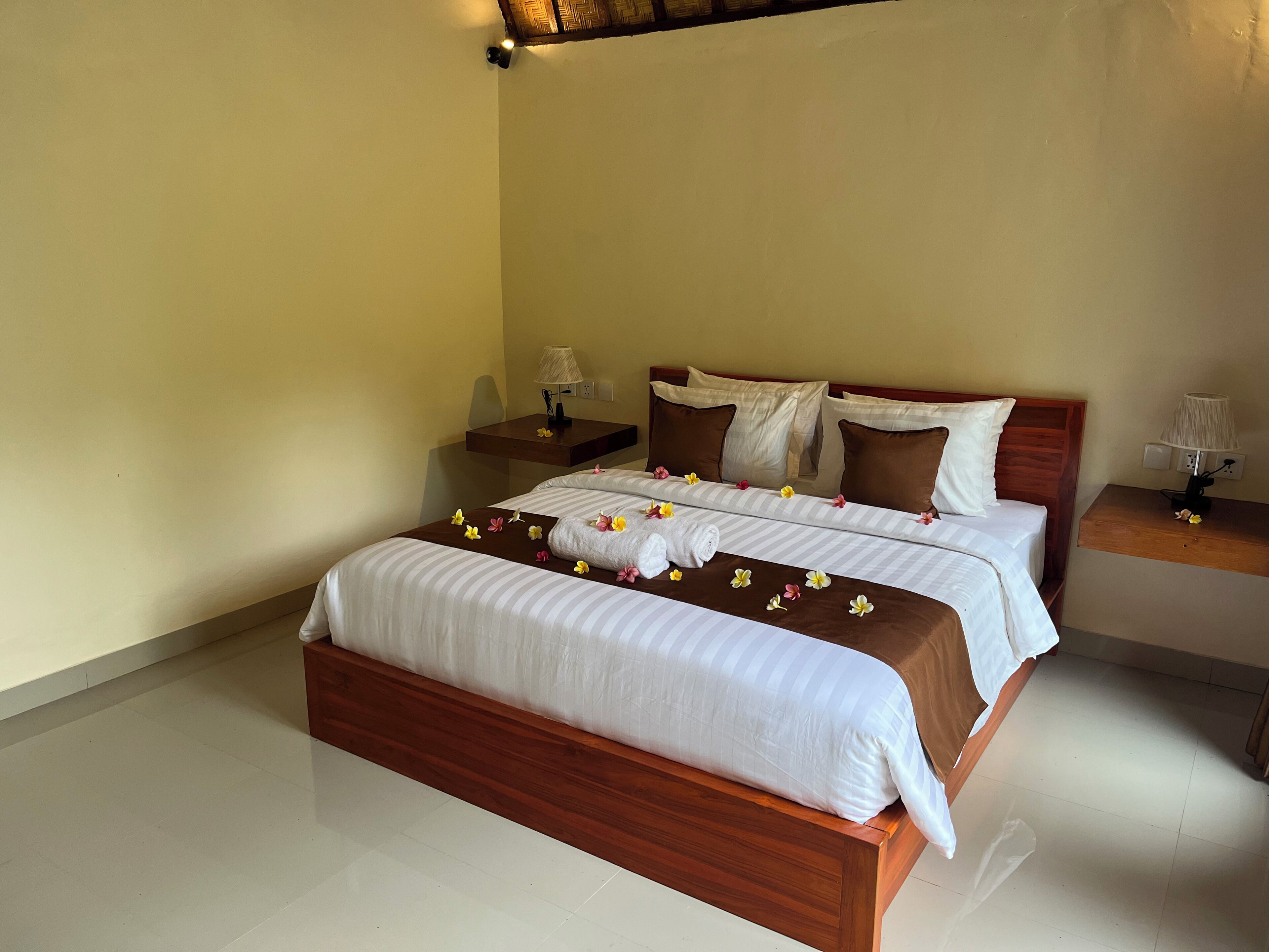 Cottage, Balcony, Garden View | Wi-fi percuma, cadar katil 
