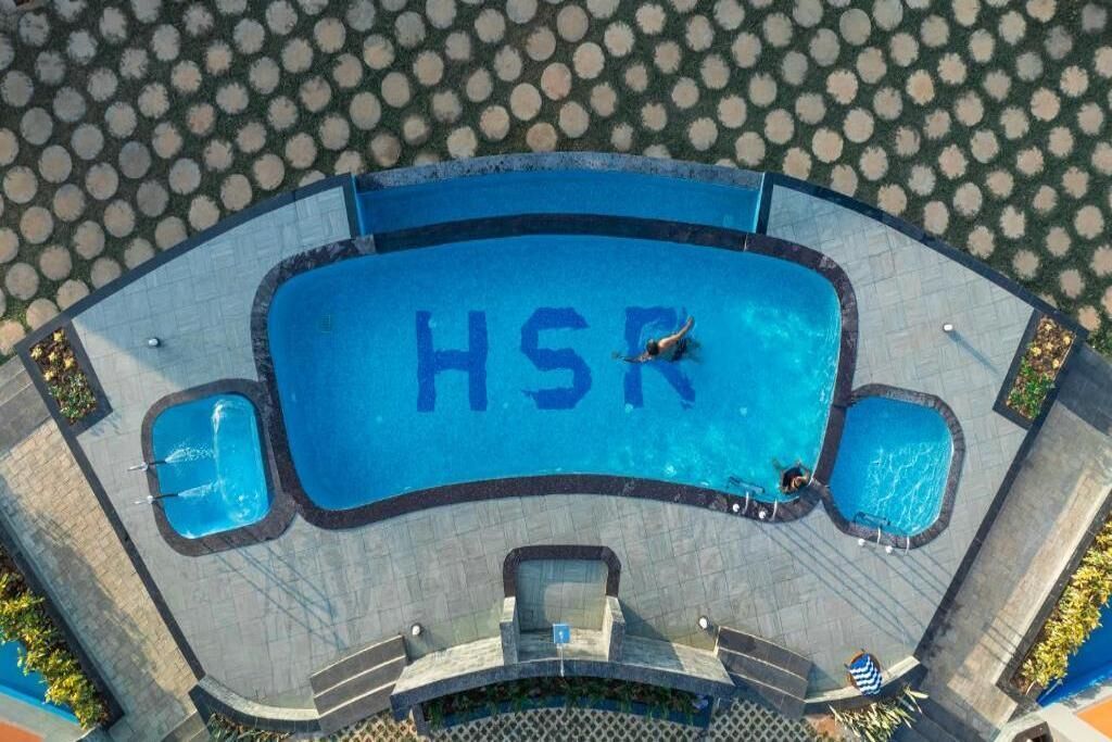 Piscine extérieure