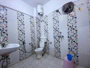 Bathroom - Raj Palace (Hailang)