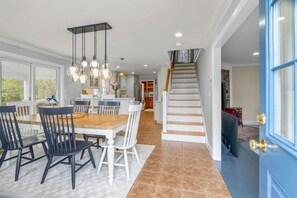 Dining - Family 4BR Cape Home Firepit, Outdoor Shower (Barnstable)