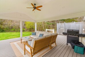 Terrace/patio - Family 4BR Cape Home Firepit, Outdoor Shower (Barnstable)