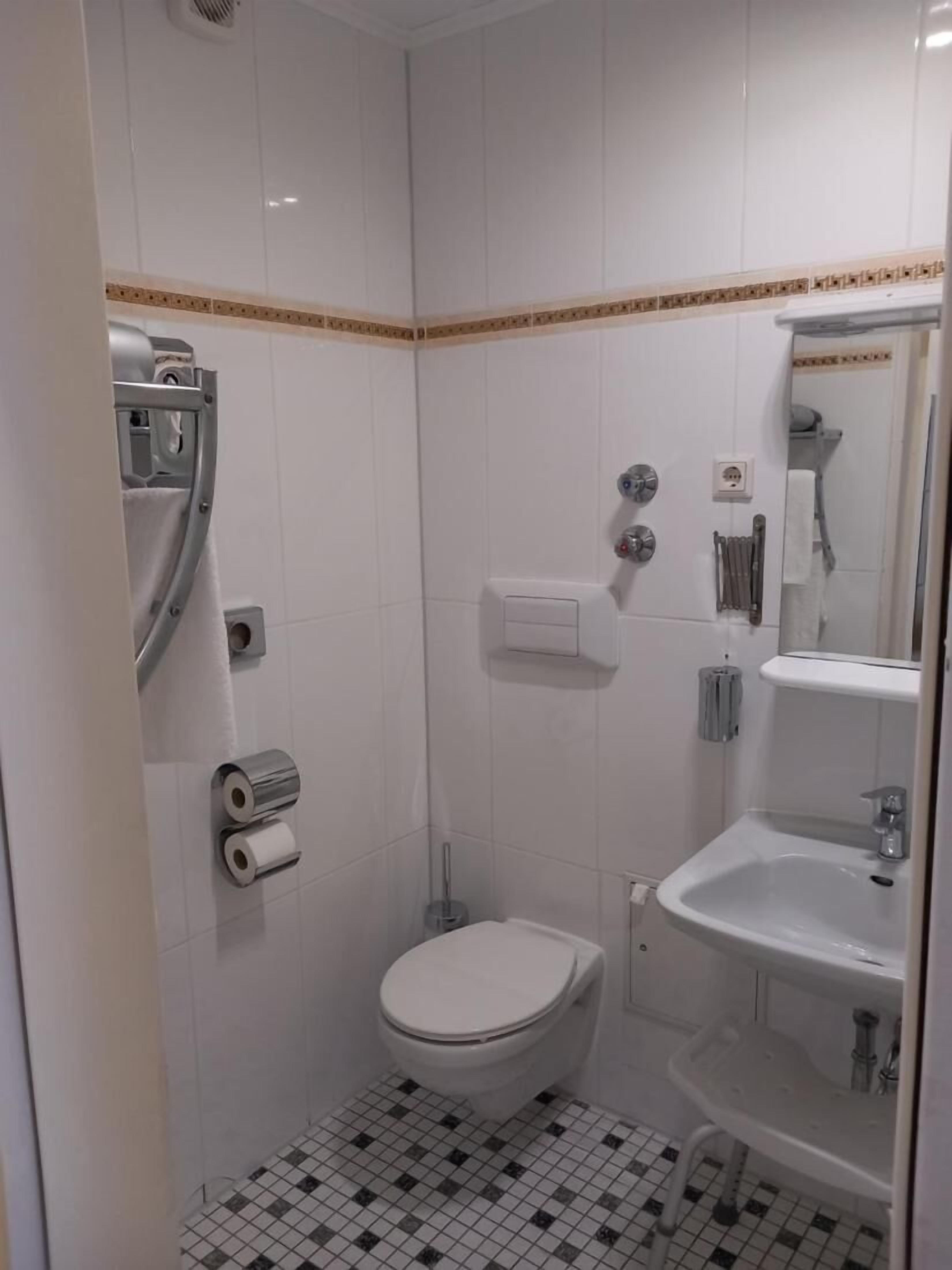 Hair dryer, towels