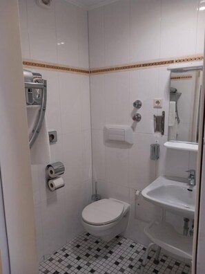 Hair dryer, towels