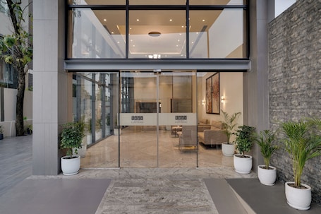 Exterior detail. Keys Select By Lemon Tree HotelsChirang