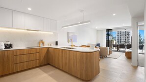 Ảnh chưa phân loại, 3 trong số 34 ảnh, nút
