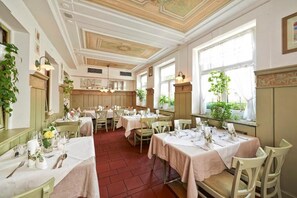 Tempat makan