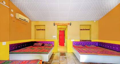 Hotel Goram Garh Resort