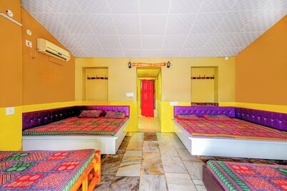 Hotel Goram Garh Resort