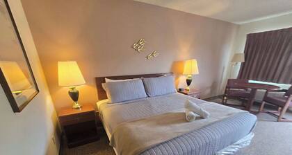Eagle Motel - Room 226