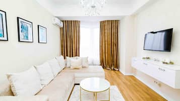 Apartemen, 1 kamar tidur, akses difabel, balkon | Ruang keluarga