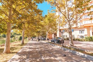 Appartement, 1 chambre, accessible aux personnes à mobilité réduite, balcon | Extérieur