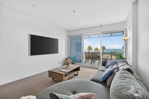 TV - Beach House 305—Oceanfront Balcony Retreat (Victor Harbor)