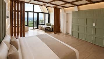 Luxury Chalet | Desk, laptop workspace, free WiFi