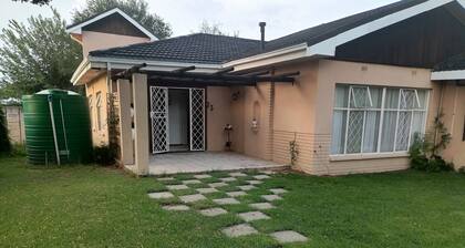 Charmanter B&B-Rückzugsort in Viljoenskroon mit eigenem Eingang