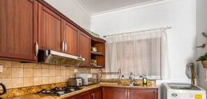 Fridge, microwave, stovetop, coffee/tea maker - 8205, Ocean Dream, Cabarete! (Cabarete)