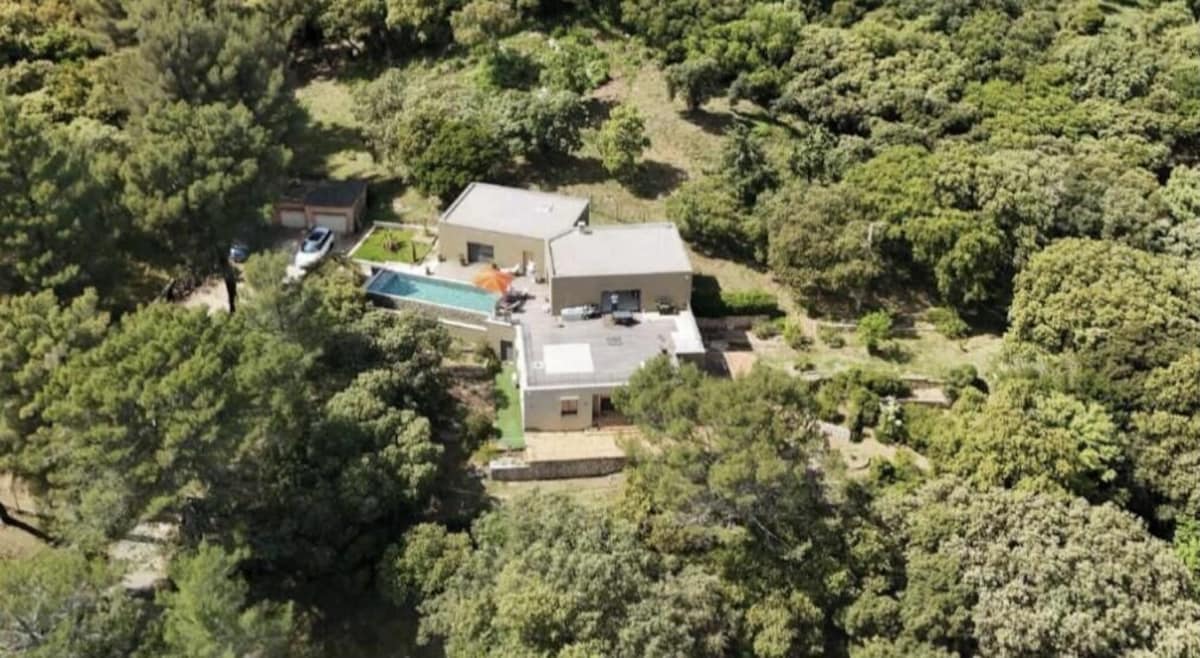 Host profile image