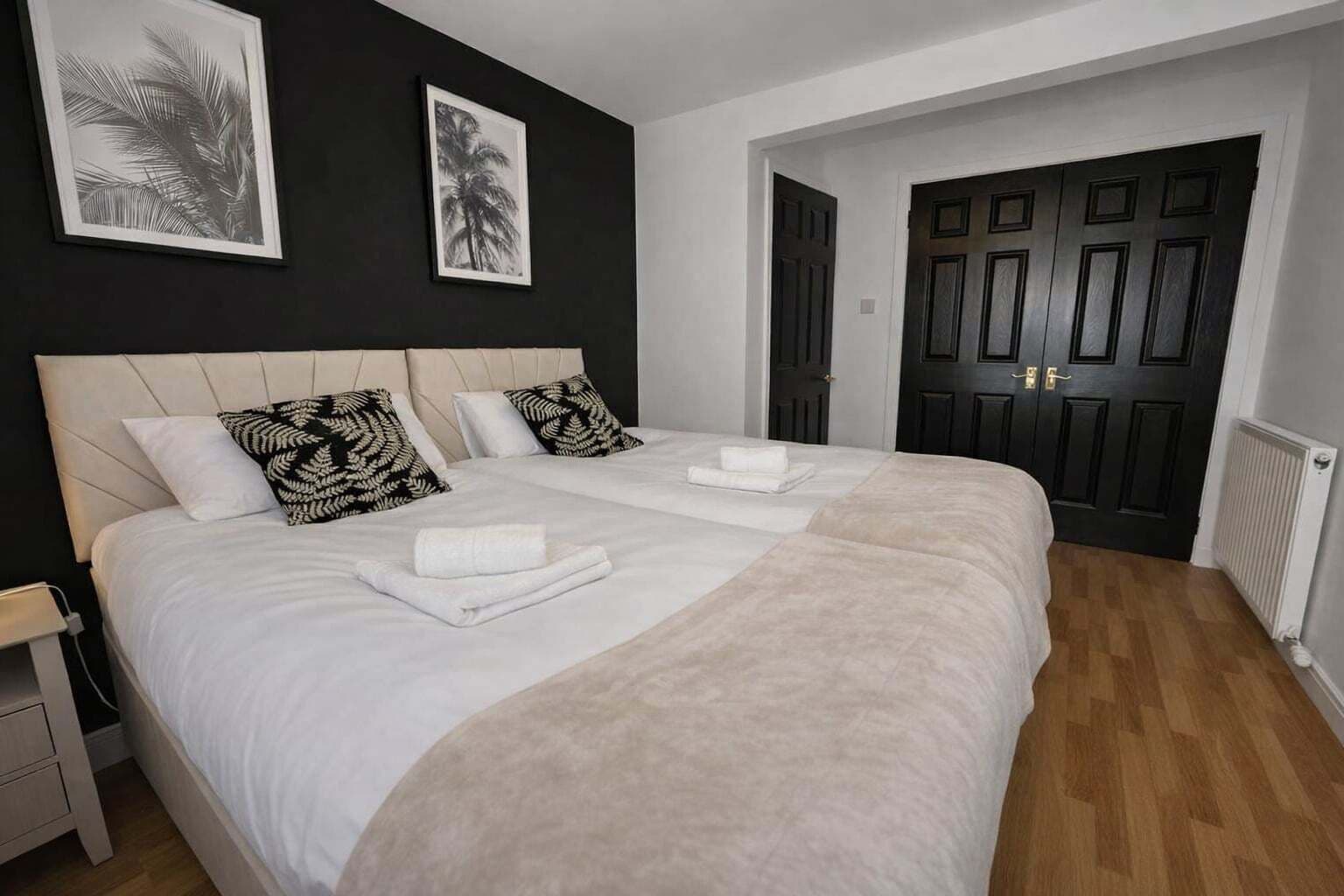 5 bedrooms, iron/ironing board, free WiFi, bed sheets