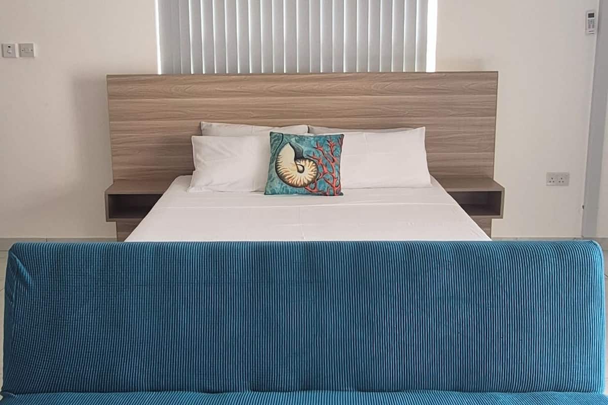 Appartement, vue sur la mer | Coffre-fort pour ordinateur portable, bureau