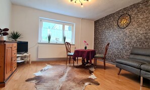 Living area - Vacation apartment near Ballenstedt Castle Apartment 1 (Ballenstedt)