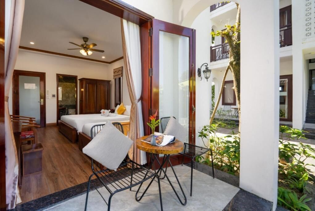 Blackout drapes, free WiFi, bed sheets, wheelchair access