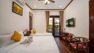 Blackout drapes, free WiFi, bed sheets, wheelchair access