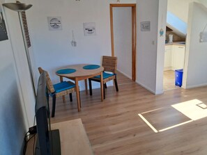 Dining - Vrbo Property (Kellenhusen)