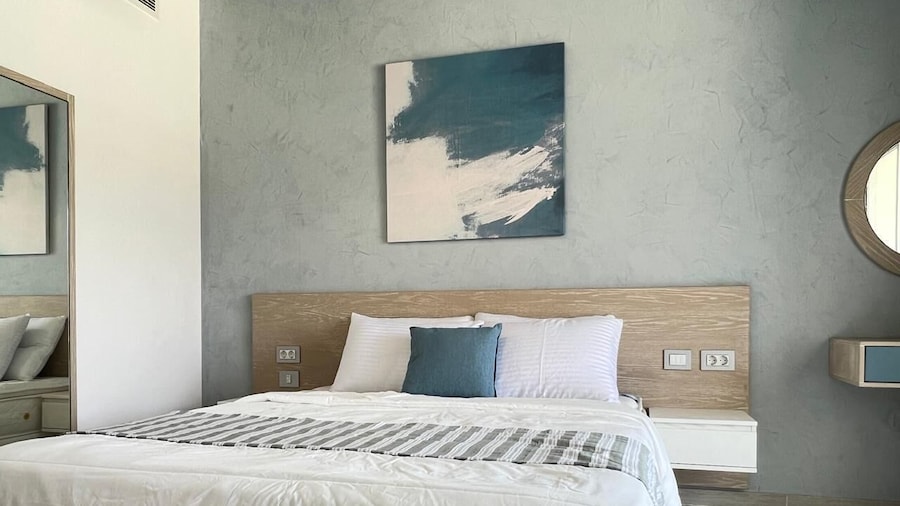 Fouka North Coast ST5-CH83-0101