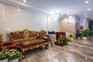 Lobby sitting area - Thai Thinh Hotel Phan Thiet  (Phan Thiet)