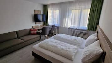 Familien-Doppel- oder -Zweibettzimmer