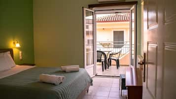 Apartamento, balcón, vistas a la ciudad | Cortinas opacas y wifi gratis