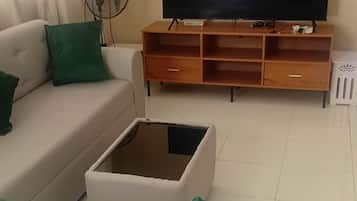 Rumah, 3 kamar tidur, akses difabel, Boleh Merokok | Ruang keluarga