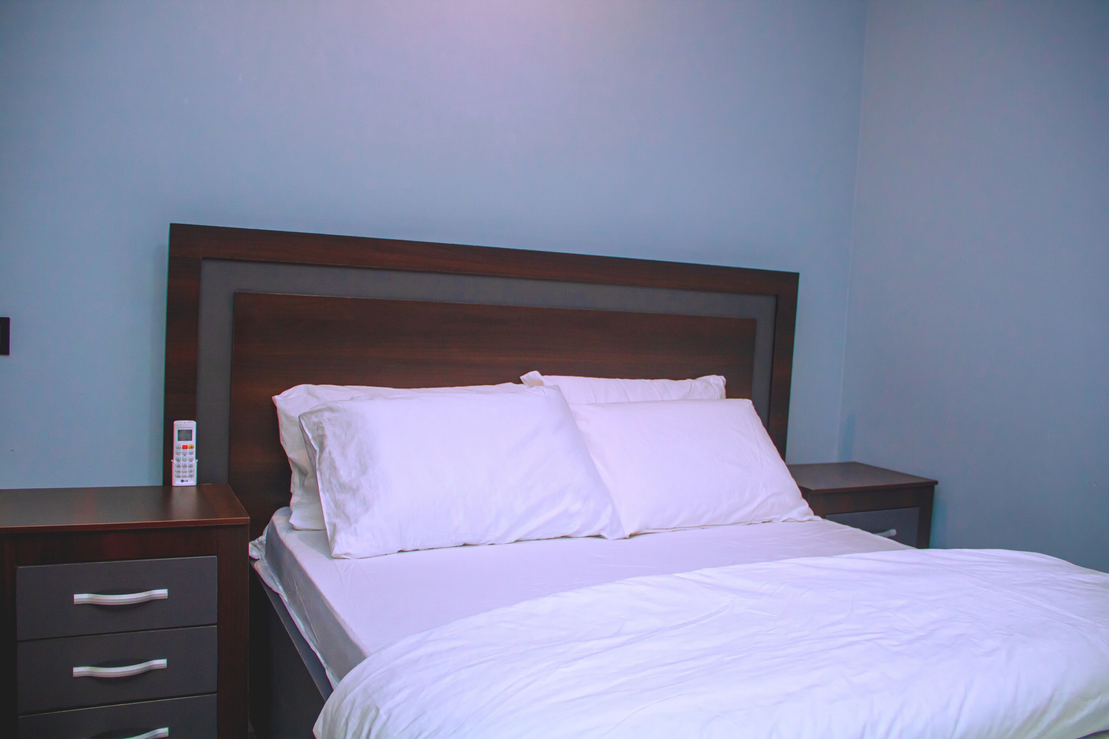 3 slaapkamers, een strijkplank/strijkijzer, wifi, beddengoed