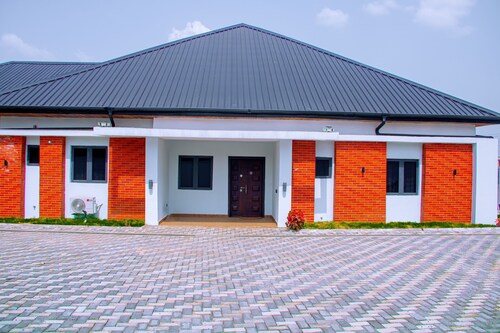 Spacious, Fully Furnished & Secure Serviced Apartment in Ibadan