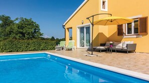 Pool - Villa Butkovici by Villas Guide (Marcana)