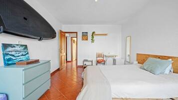 1 Schlafzimmer, WLAN, BettwÀsche