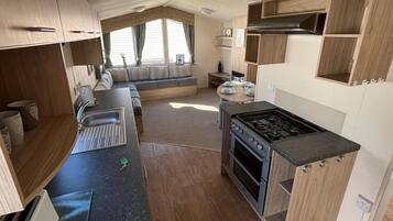 Microwave, oven, stovetop, electric kettle