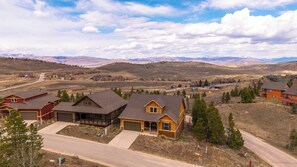 Exterior - Granby Ski Retreat w/ Views, Bunks, Sleeps 14 (Granby)