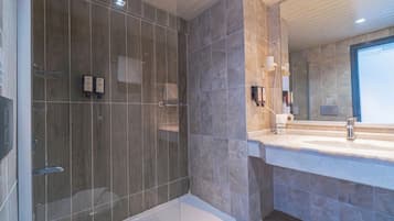Standard Room, Balcony, Partial Sea View | Bathroom | Shower, free toiletries, hair dryer, slippers